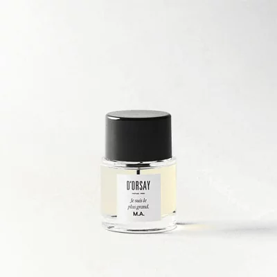 ドルセーの香水を愛用する芸能人は？選ばれる理由やおすすめアイテム