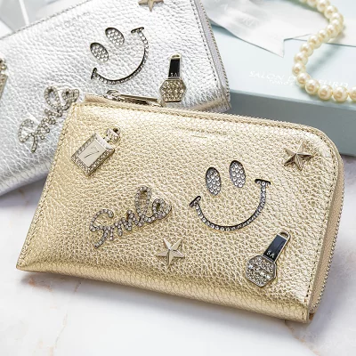 サロンドアルファードの「スマイルミニ財布」